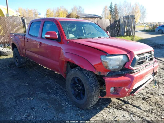 2015 Toyota Tacoma Base V6 VIN 5TFMU4FN8FX035983 фото 1