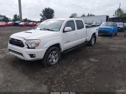 2015 Toyota Tacoma Base V6 VIN 3TMMU4FN5FM080479 фото 2