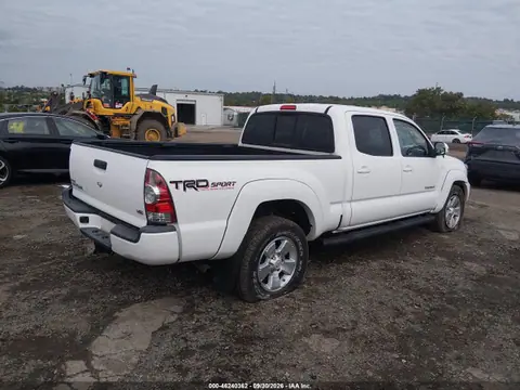 2015 Toyota Tacoma Base V6 VIN 3TMMU4FN5FM080479 фото 4