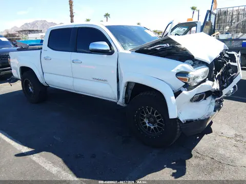 3TMGZ5AN7JM161567 — 2018 Toyota Tacoma Limited, Задняя часть (Rear), фото до ремонта