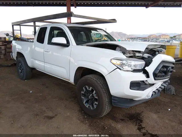 3TYRZ5CN4PT037291 — 2023 Toyota Tacoma SR V6, Передняя часть (Front & Rear), фото до ремонта