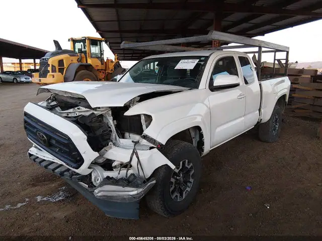 3TYRZ5CN4PT037291 — 2023 Toyota Tacoma SR V6, фото 2 с аукциона IAAI 13.10.2026, Передняя часть