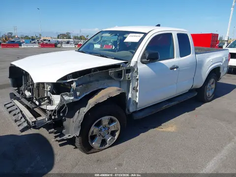 2017 Toyota Tacoma Sr VIN 5TFRX5GN0HX085071 фото 2