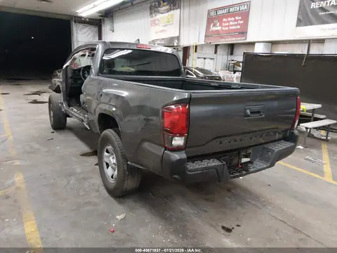 2018 Toyota Tacoma Sr VIN 5TFRX5GN0JX117622 фото 3