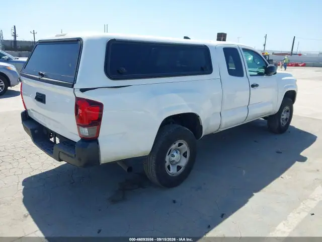 3TYRX5GN7NT044782 — 2022 Toyota Tacoma SR, фото 4 с аукциона IAAI 30.09.2026, Левый бок