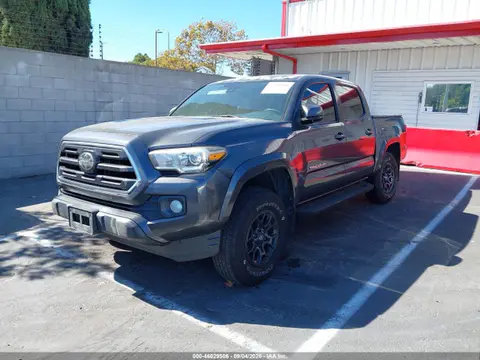2018 Toyota Tacoma Sr5 V6 VIN 3TMAZ5CN9JM066401 фото 2