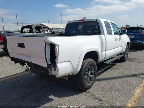 2021 Toyota Tacoma Sr5 V6 VIN 3TYRZ5CN0MT009970 фото 4