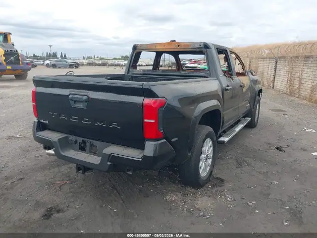 3TMLB5JN4SM177228 — 2025 Toyota Tacoma SR5, фото 4 с аукциона IAAI 30.09.2026, Полный пожар