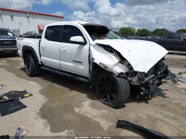 2017 Toyota Tacoma Trd Off Road VIN 3TMCZ5AN9HM047109 фото 1