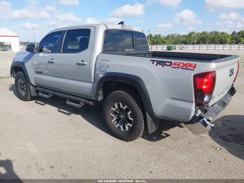 2019 Toyota Tacoma Trd Off Road VIN 3TMCZ5AN6KM268805 фото 3