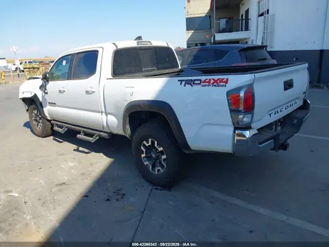 2022 Toyota Tacoma Trd Off Road VIN 3TMDZ5BN9NM130697 фото 3