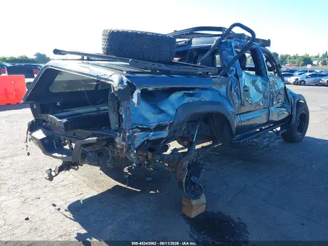 2022 Toyota Tacoma Trd Off Road VIN 3TMCZ5AN3NM503729 фото 4