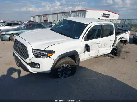 2023 Toyota Tacoma Trd Off Road VIN 3TMCZ5AN6PM642059 фото 2