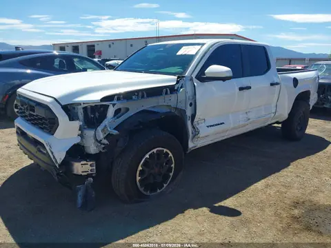 2026 Toyota Tacoma Trd Off Road VIN 3TMLB5JN8TM215044 фото 2