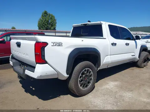 2026 Toyota Tacoma Trd Off Road VIN 3TMLB5JN8TM215044 фото 4