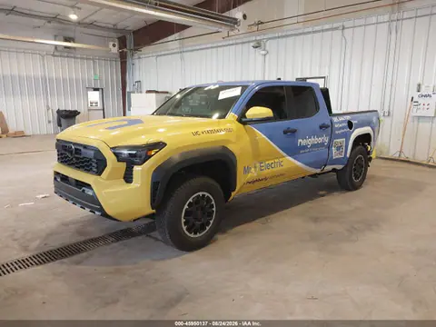 2026 Toyota Tacoma Trd Off Road VIN 3TMLB5JN8TM226044 фото 2