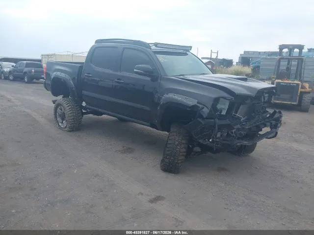 2017 Toyota Tacoma Trd Sport VIN 3TMCZ5AN3HM046909 фото 1