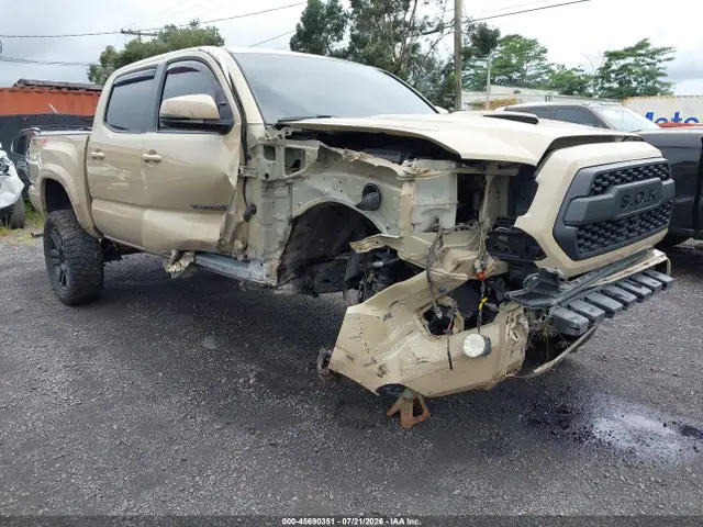 5TFCZ5AN1HX110147 — 2017 Toyota Tacoma Trd Sport, Передняя часть (Front End), фото до ремонта