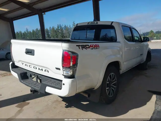 3TMCZ5AN4PM651942 — 2023 Toyota Tacoma Trd Sport, фото 4 с аукциона IAAI 14.10.2026, Правый бок
