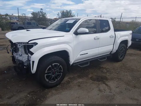 2024 Toyota Tacoma Trd Sport VIN 3TMLB5JN2RM051248 фото 2