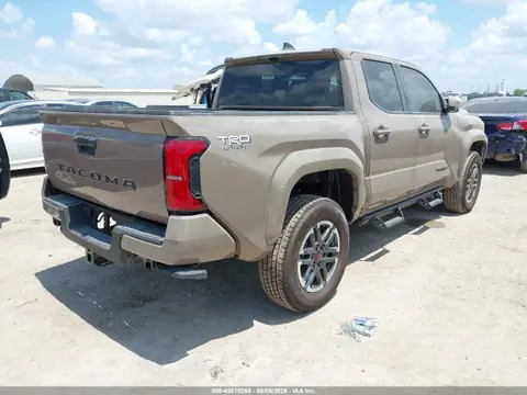 2026 Toyota Tacoma Trd Sport VIN 3TMKB5FN0TM063085 фото 4