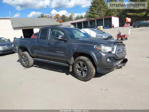 5TFSZ5AN5GX019196 — 2016 Toyota Tacoma, Передний левый, фото до ремонта