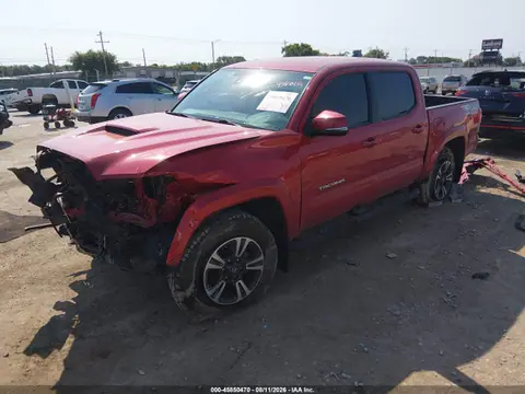 2018 Toyota Tacoma VIN 3TMCZ5AN1JM171882 фото 2