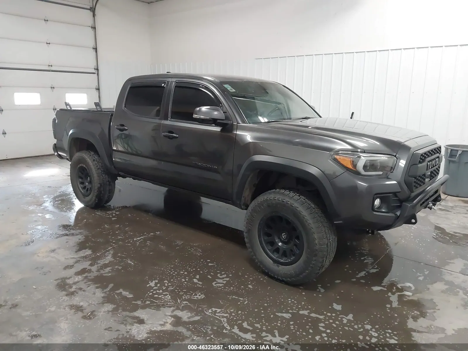 2018 Toyota Tacoma Trd Off Road VIN 3TMCZ5AN4JM178759 фото 2