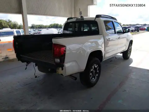 5TFAX5GN0KX133804 — 2019 Toyota Tacoma, фото 4 с аукциона IAAI, Передняя и задняя части
