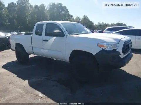 3TYRX5GN4LT002129 — 2020 Toyota Tacoma, Сзади, фото до ремонта