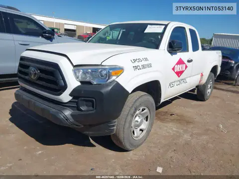 2022 Toyota Tacoma Sr VIN 3TYRX5GN1NT053140 фото 2