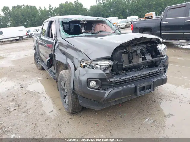 3TYDZ5BN0PT019429 — 2023 Toyota Tacoma, Roll Over, фото до ремонта