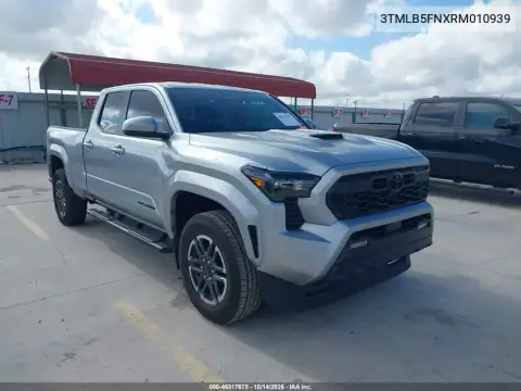 3TMLB5FNXRM010939 — 2024 Toyota Tacoma, Задняя часть, фото до ремонта