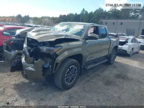 2025 Toyota Tacoma Trd Sport VIN 3TMLB5JN7SM119758 фото 3