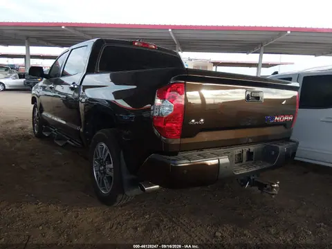 2020 Toyota Tundra 1794 Edition VIN 5TFAY5F11LX925828 фото 3