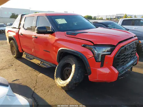 5TFPC5DB5PX031020 — 2023 Toyota Tundra Crewmax Limited/Crewmax Trd Pro, Передняя часть справа (Right Front), фото до ремонта