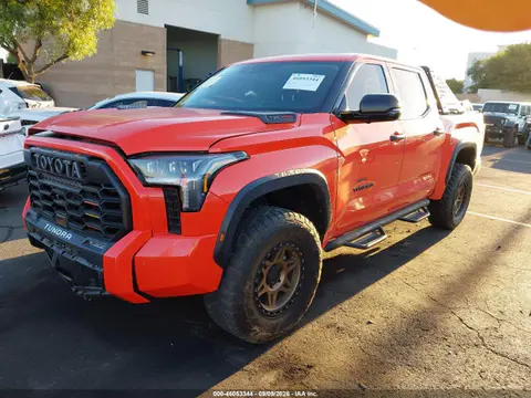 2023 Toyota Tundra Crewmax Limited/crewmax Trd Pro VIN 5TFPC5DB5PX031020 фото 2