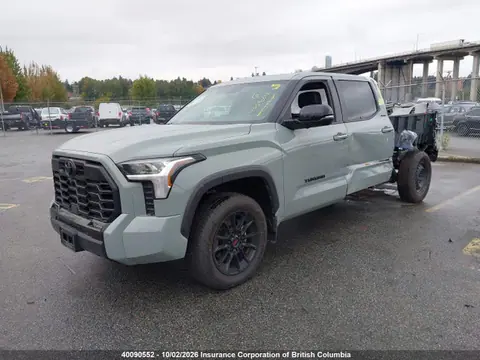 2026 Toyota Tundra Crewmax Limited L VIN 5TFWA5EC8TX049031 фото 2