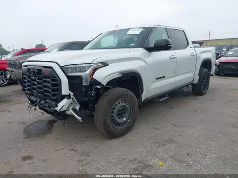 2024 Toyota Tundra Limited VIN 5TFWA5DBXRX170337 фото 2