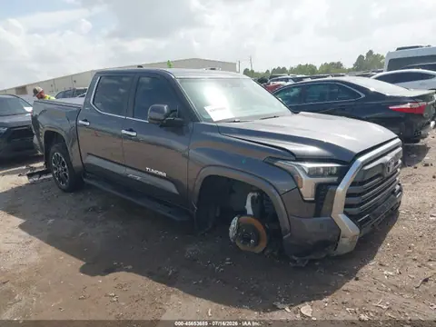 2025 Toyota Tundra Limited VIN 5TFJA5DB4SX320815 фото 1