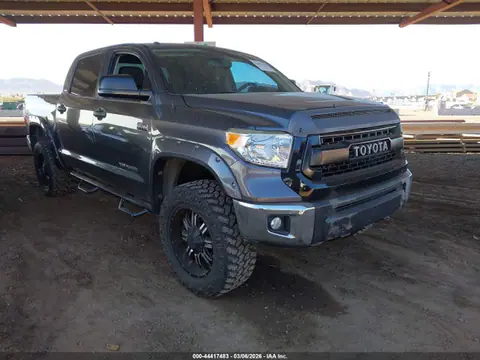 5TFDW5F14GX543656 — 2016 Toyota Tundra SR5 5.7L V8, Левый бок (Left Side), фото до ремонта