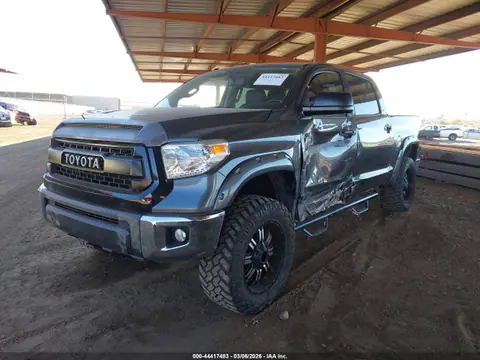 2016 Toyota Tundra Sr5 5.7l V8 VIN 5TFDW5F14GX543656 фото 2