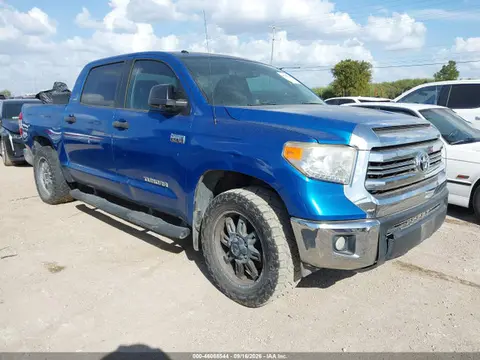 5TFDW5F14GX493437 — 2016 Toyota Tundra SR5 5.7L V8, Задняя часть (Rear), фото до ремонта