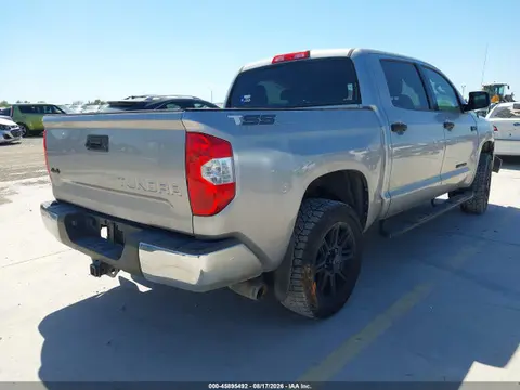 2017 Toyota Tundra Sr5 5.7l V8 VIN 5TFDW5F1XHX646727 фото 4