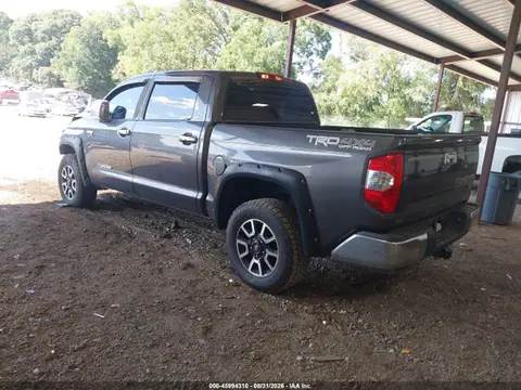 2018 Toyota Tundra Sr5 5.7l V8 VIN 5TFDW5F13JX769338 фото 3