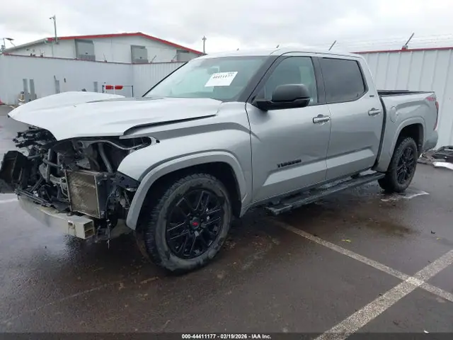 5TFLA5DB5NX049468 — 2022 Toyota Tundra SR5, фото 2 с аукциона IAAI 29.09.2026, Правый бок