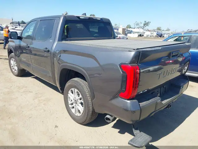 5TFLA5DB5SX302848 — 2025 Toyota Tundra SR5, фото 3 с аукциона IAAI 14.10.2026, Передняя часть