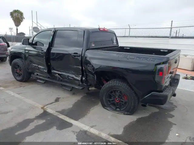 5TFDY5F10KX816773 — 2019 Toyota Tundra Trd Pro 5.7L V8, фото 3 с аукциона IAAI 14.10.2026, Левый бок