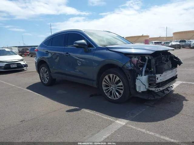 2022 Toyota Venza Limited VIN JTEAAAAH3NJ096229 фото 1