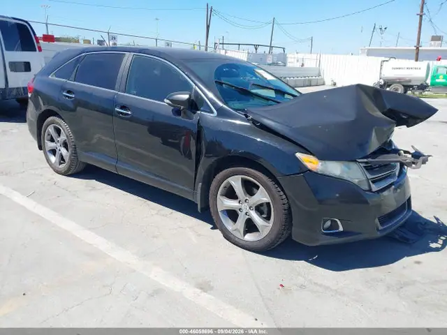 4T3ZK3BB5EU067925 — 2014 Toyota Venza XLE V6, Передняя часть (Front End), фото до ремонта